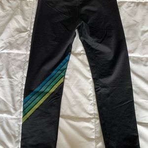 Women’s crop leggings